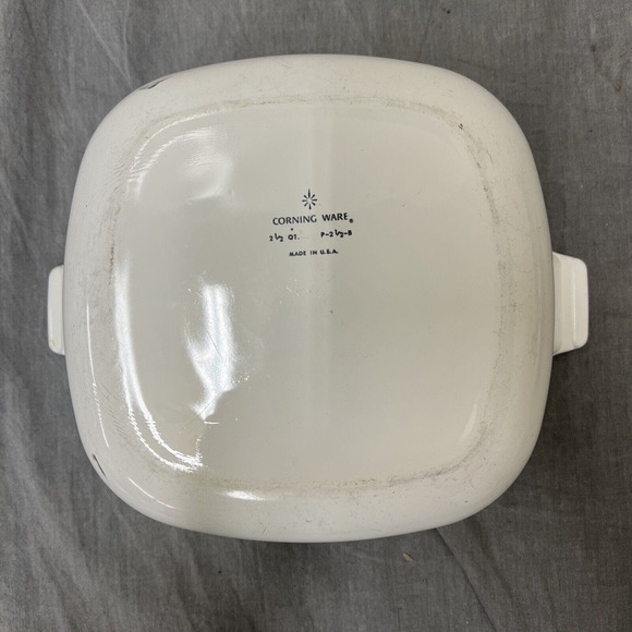 VTG Corning Ware Blue Cornflower 2 1/2 QT Casserole with Glass Lid P-2 1/2-B FS - Picture 7 of 12